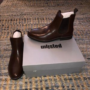 Kenneth Cole Unlisted Men’s Peyton Chelsea Boots. Size 12. Brown. New Boots.